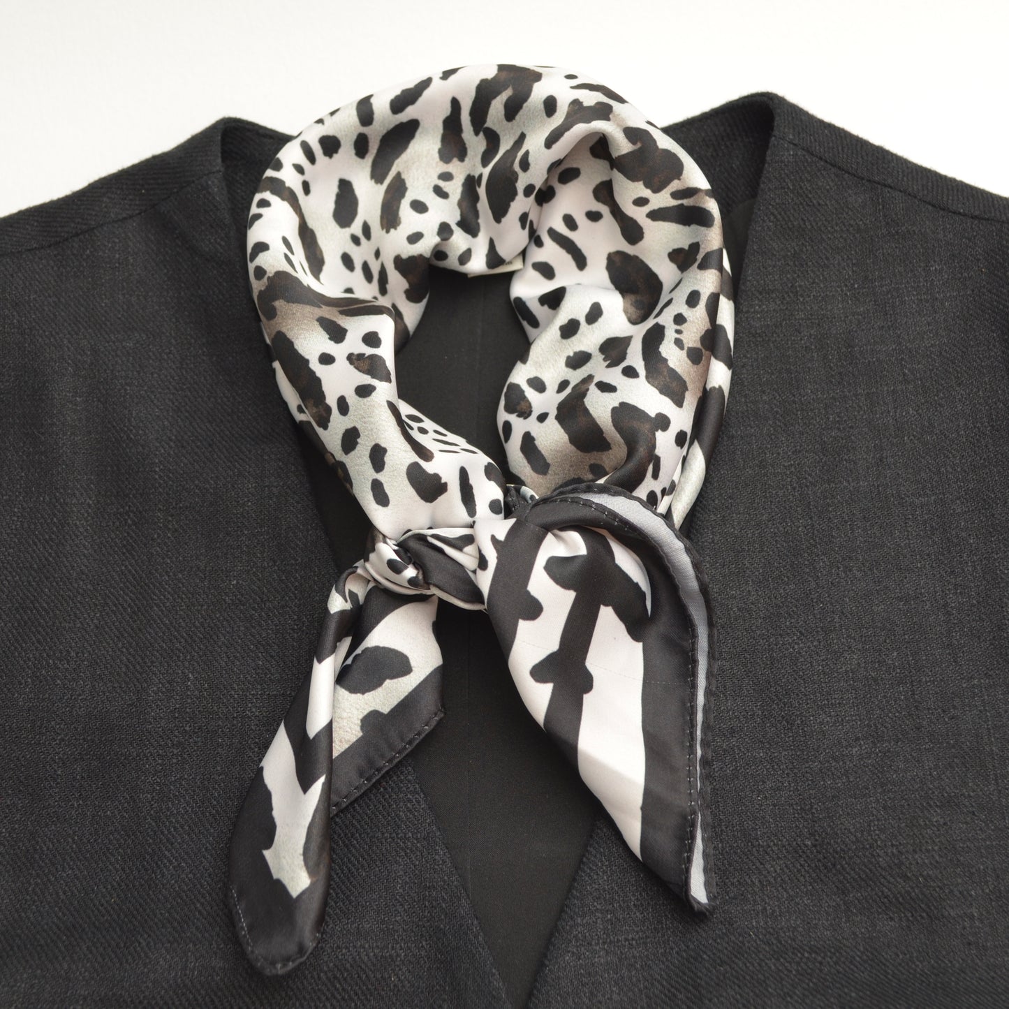 Black And White Leopard Neck Scarf