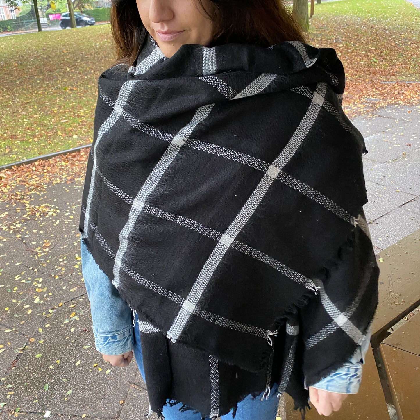 Black White Check Shawl