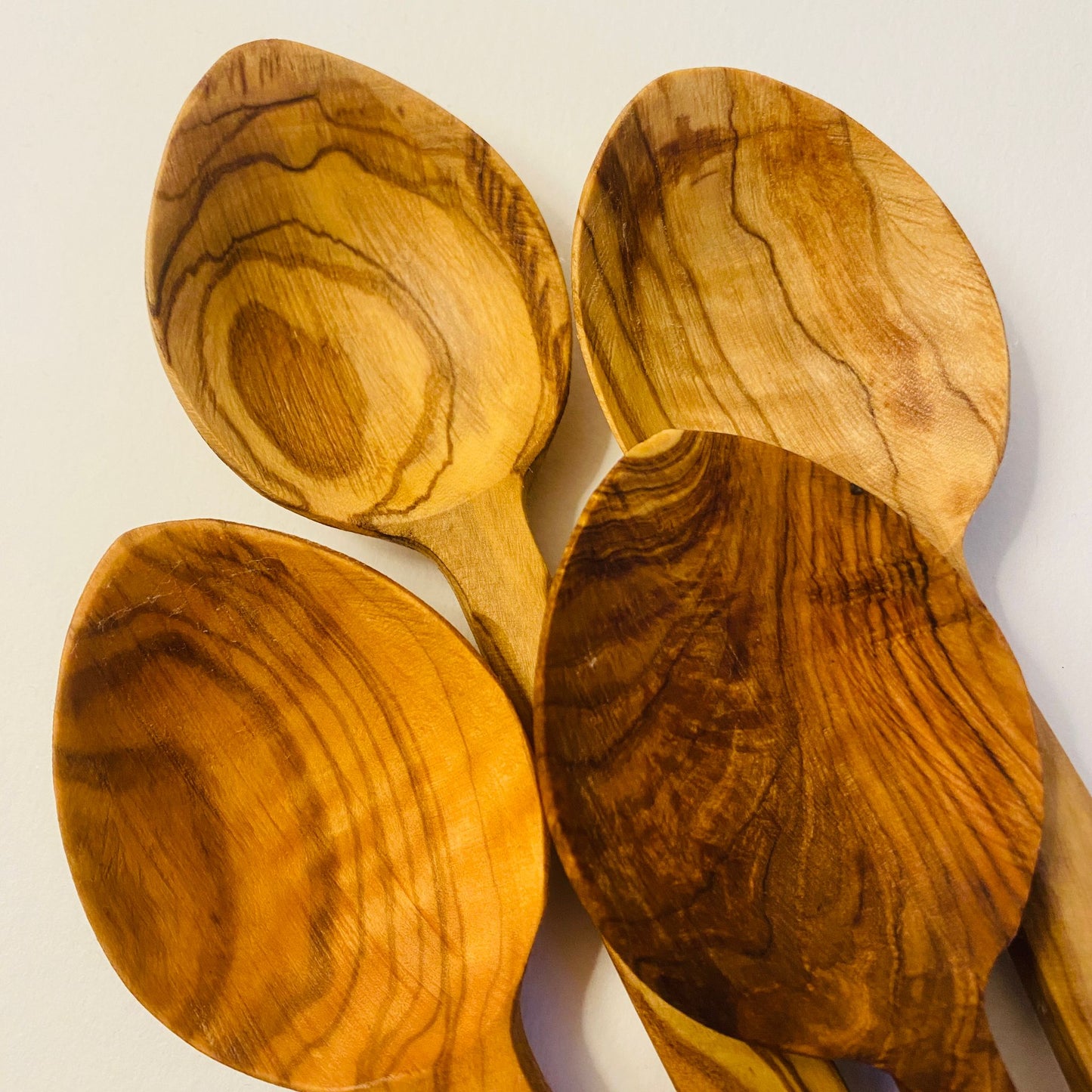 Olive Wood Spoon (Mid Size)