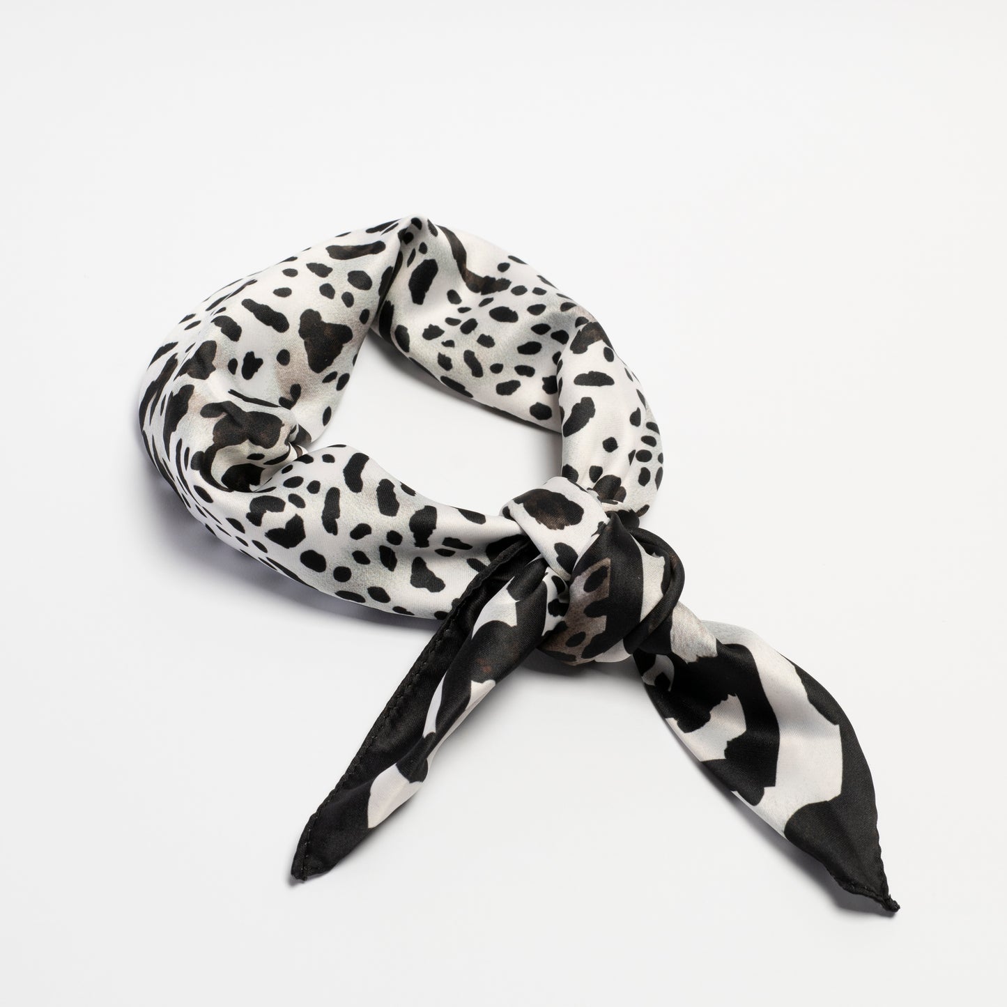 Black And White Leopard Neck Scarf